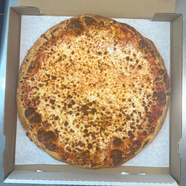 Medium 1 Topping Pizza.