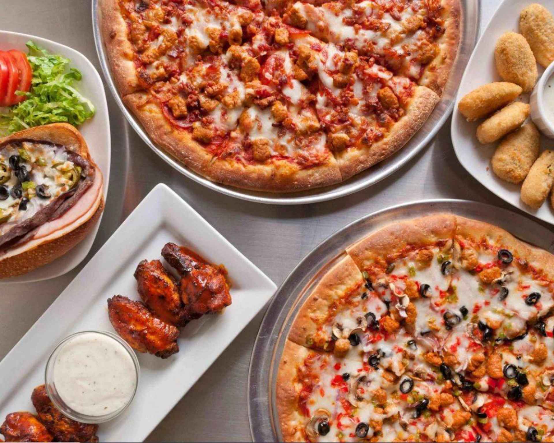 Best Hawaiian pizza in Tulsa, OK | JC's Pizza